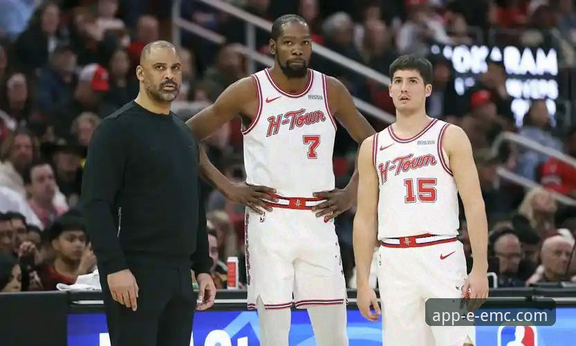 易倍体育平台观赛指南：火箭111-94大胜尼克斯，杜兰特27+8领跑全场
